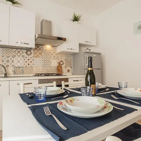 In Centro E Al Mare - Casa Con Terrazzo E Netflix Apartamento Cattolica