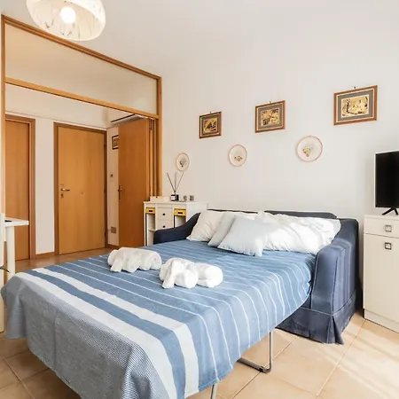 Apartamento In Centro E Al Mare - Casa Con Terrazzo E Netflix *